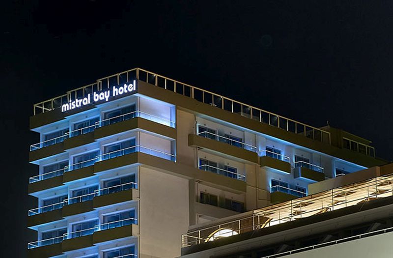 Hotel Mistral Bay